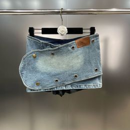 Tweedelige Jurk PREPOMP 2023 Zomer Collectie Multi Metalen Gespen Skew Onregelmatige Blauw Super Korte Mini Denim Rok Vrouwen GK867 230629