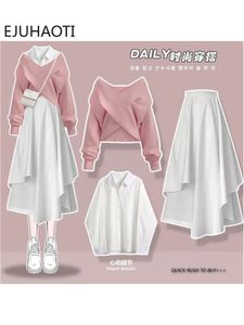 Tweede stuk jurk preppy stijl zoete windpak vrouwelijke student Korean Cross Sweatershirtskirt drie -delige pak rok sets Korea stijl het hele seizoen 230403