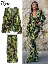 Tweedelige kleding geprinte chiffon gegolfde veter blouse en rokken set vrouwen sexy v nek flare mouw shirts rok 2 sets strandvakantie 230823