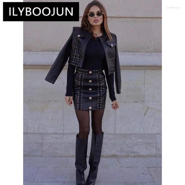 Robe de deux pièces Pu Leather à veste courte jupe mode rond bouton couche attachée corde noire mini faux manteau