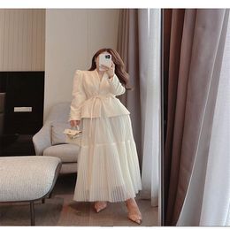 Robe de deux pièces piste automne nouvelle jupe costume femmes élégantes coréennes à lacets mode blazer longue jupe en maille décontractée soirée 2-258z