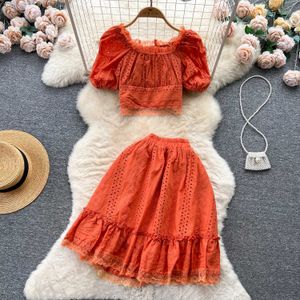 Tweede stukjurk Zomer Tweede stuk sets dames outiften Lace Patchwork Square kraag puff Slve Tops+A-Line High Taille Mini Settes Set Dropship Y240508