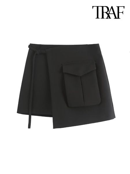 Robe de deux pièces TRAF Femmes Mode avec des liens avant Poche plaquée Cargo Shorts Jupes Vintage Taille haute Fermeture à glissière latérale Femme Skort Mujer 230919