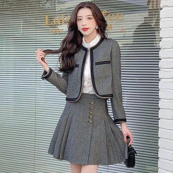 Robe deux pièces UNXX costume de Style Tweed français ensemble deux pièces manteau à manches longues jupe plissée Mature mode professionnelle à la mode