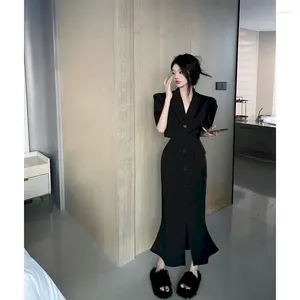 Robe de deux pièces Unxx jupe costumes été 2024 mode coréenne ensemble femmes noir à manches courtes blazer queue de poisson demi-femmes