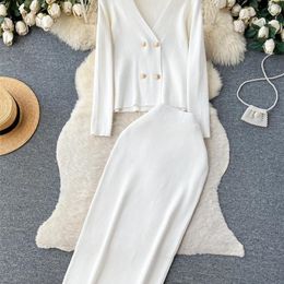 Vestido de dos piezas Piezas de punto vintage Conjunto de falda Mujeres Elegante Manga larga Cuello en V Top cruzado y cintura alta elástica Abrigo de cadera 231107
