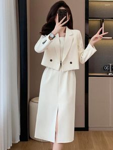 Robe de deux pièces jupes blanches pour femmes ensembles revers crantés blazer jupe ample gris noir tenues françaises élégantes pour fête d'anniversaire bureau dame