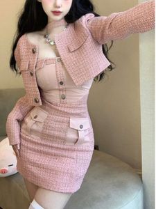 Deux pièces robe hiver rose élégant jupe ensemble femmes Sexy Patchwork Y2k Mini costume femme décontracté créateur de mode coréen 221122