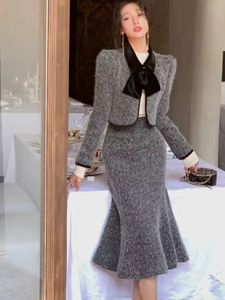 Robe deux pièces femme automne hiver petit parfum français Haute Couture nœud court Blazer jupe queue de poisson jupe deux pièces ensemble femmes tenues 231211