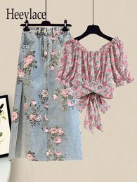 Zweiteiliges Kleid Damen Sommer Sweet Pink Print Röcke Zweiteiliges Set Korean Puff Sleeve Bandage Floral Top und Side Split Retro Denim Röcke Sets 230503