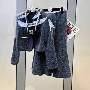 Tweede verdiepingen Dames Tweed Retro Suit jas Tweedelende bijpassende kleding Winter Dames werkbal feestkleding FEC240407