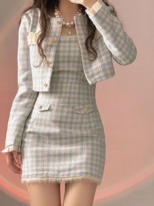 Tweedelige jurk Xgoth Preppy elegant pak Dames cropped blazer met lange mouwen Temperament Hoge taille rok Celebrity Tweedelige herfstset 230225