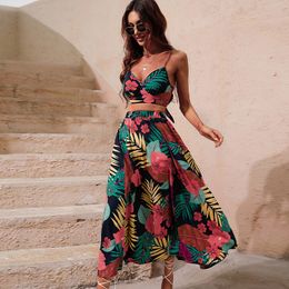 Deux pièces robe Y2K Bikini Crop Tops Long Sexy Set pour les femmes Summer Fashion Pieces Jupe Beach Style Floral Print Midi Boho Sets 230607
