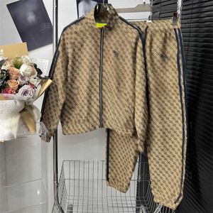 deux pièces ensemble femmes designer vêtements pour femmes survêtements lettre personnalisé jacquard tissu veste à glissière et costume de pantalon mode costumes de marque haut de gamme