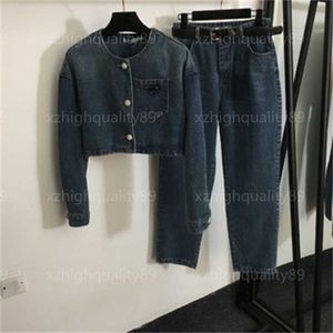 Conjunto de ropa para mujer de dos piezas Traje nuevo traje nuevo de manga larga chaqueta de cuello redondo chaquetas de jeans y pantalones para mujeres