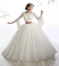 Dos piezas de encaje los vestidos de quinceanera con mangas marfil dulce 16 vestidos apliques tul estilo árabe vestidos de baile de baile personalizado 6128744
