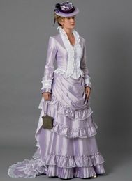 Twee stukken Middeleeuwse Victoriaanse prom -jurken Bustle Ruched Tiered Rok Speciale gelegenheid Jurk met lange mouwen Civil War Vintage Lavender Avondjurk met ivoorkant