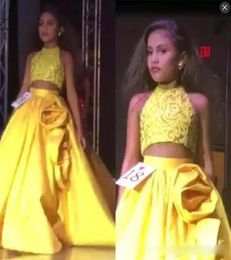 Deux pièces jaune Pageant filles robes haut jupe en dentelle satin avec volants roses une ligne robe de filles de fleur pour les mariages enfants fête G5337231