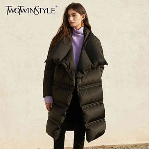 Twotwinstyle noir décontracté mi-coton manteau pour femmes revers à manches longues décontracté minimaliste Parkas femme mode style hiver 210517