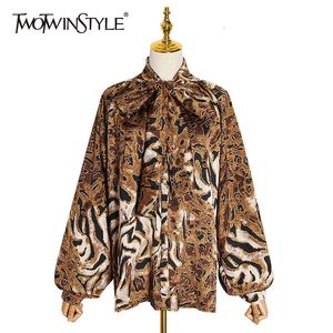 Twotwinstyle Casual Hit Color Leopard Shirt voor Vrouwen Bow Collar Lange Mouwen Gedrukt Lace Up Blouse Vrouwelijke Herfst Mode 210517