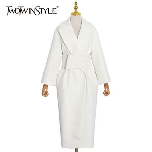 Twotwinstyle elegante tweedjas voor vrouwen revers Lapel lange mouw hoge taille riem temperament windjager vrouwelijke wintermode 201221