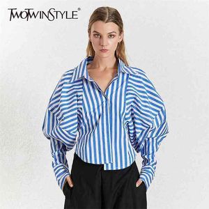 Twotwinstyle Koreaanse gestreepte dames shirt reverskraag puff mouw losse asymmetrische casual blouses vrouwelijke mode 210401