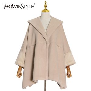 TWOTWINSTYLE Patchwork piel Tweed abrigo para mujer con capucha cuello manga larga Casual abrigos sueltos ropa de moda femenina 210517