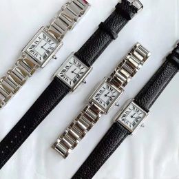 U1 Top AAA Geometrische Rechthoek Tank Horloges Senior Must Quartz Series Horloges Dames Dames Horloge Zwart Leer Saffier Kristal Ultra Dunne Dames Horloges