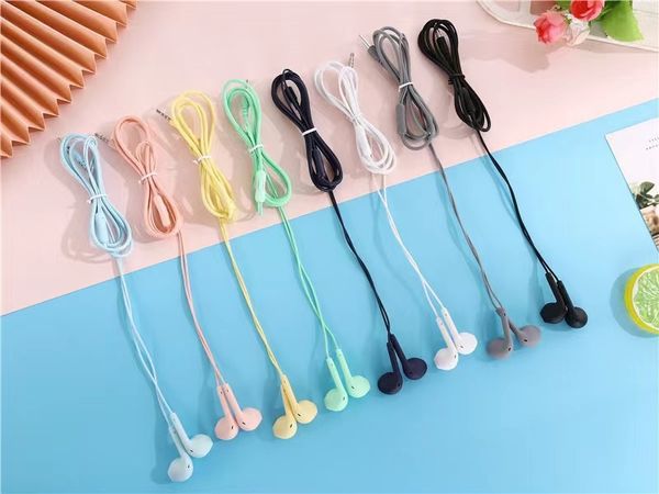 Auriculares deportivos portátiles de 8 colores con cable Supergraves con micrófono incorporado 3,5mm manos libres con cable para teléfonos inteligentes