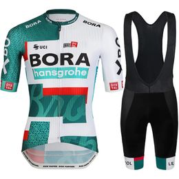 UCI BORA CYCLING ROPTING Mens Sets Summer Bicycle Jersey Clothing Man Bab Babet Men Outfit Shorts Sports Kit MTB 240407