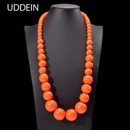 Uddein Bohemian Orange Big Round Wood Collar de madera larga Collar de enlace de cadena hecha a mano para mujeres Joyería de fiesta 240518