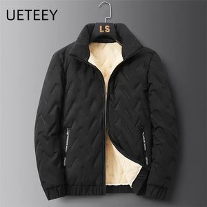 UETEEY 2024 Parkas d'hiver hommes vestes en laine d'agneau épaissir chaud imperméable à l'eau en plein air décontracté léger mâle manteau hommes veste vêtements d'extérieur 240115