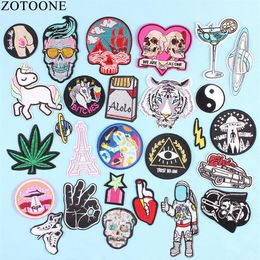 UFO Space Skull Tiger Patch Iron on Sew headband On Applique Badge Motocicleta Biker Parches bordados para ropa Sticker240Q