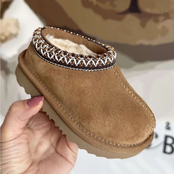 UG G australia Kid Toddler Tasman uggskid Pantoufles Tazz Chaussures pour bébé Claquettes en fourrure de châtaigne Peau de mouton Shearling Classic Ultra Mini Boot Mules d'hiver Bottines en daim