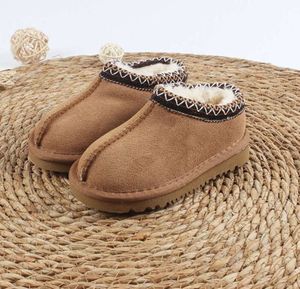 UG G Enfants Tout-petits Tasman II Pantoufles Tazz Chaussures de bébé Chesut Diapositives en fourrure en peau de mouton Shearling Classic Ultra Mini Boot Mules d'hiver Bottes de neige en laine à enfiler