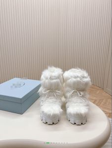 UG2023Automne et hiver bottes de neige à semelles épaisses Nouvelles bottes spatiales bottes de ski femme bottes de fille de créateur bottes imperméables en laine chaude cadeau de noël simbakids