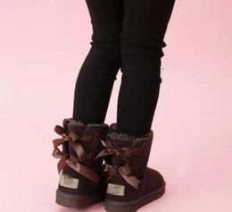 UGGsity 2024 Новые ботинки, детские австралийские зимние ботинки, дизайнерская детская обувь, зимняя классическая ультра-мини-ботинка, ботильоны для маленьких мальчиков и девочек, детские меховые ботинки GJ106