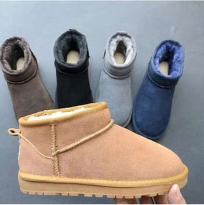 UGGsity 2024 Nouvelles bottes enfants Australie Bottes de neige Designer Chaussures pour enfants Hiver Classique Ultra Mini Botton Bébé Garçons Filles Bottines Kid Fur QE