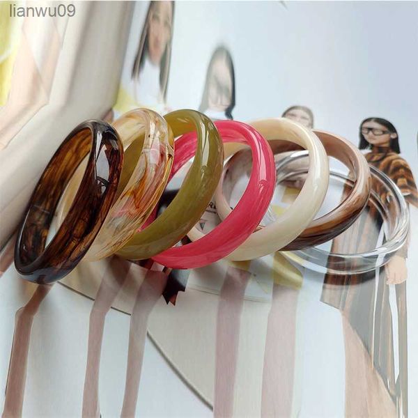 UJBOX 1PC coréen acrylique résine motif Bracelet pour femmes filles multicolore clair marron Bracelet poignet bijoux accessoires L230704