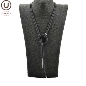 Royaume-Uni collier pendentif simple Colliers longs chaînes réglables Bijoux en caoutchouc Corde noire Boho Bijoux Match Vêtements 240412