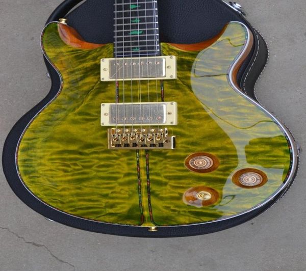 Ultimate Private Santana Model Green Burst Electric Guitar Cody de caoba de caoba con elegante arce acolchado Top Green China Guitar9698294