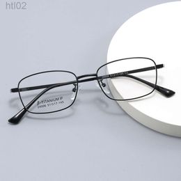 Hbp Lunettes à monture en titane à petite monture en métal ultra légères et à la mode pour hommes d'affaires et de loisirs Lunettes raffinées et cultivées pour myopes et montures