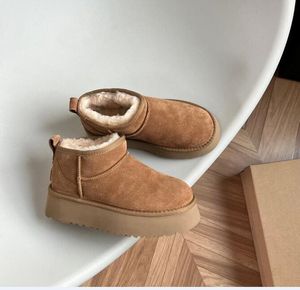 Ultra mini -laarsontwerper Woman Platform Snow Boots Australia Fur Warm Shoes Real Leather Chestnut Enkle Fluffy Booties for Women Antelope Brown Color