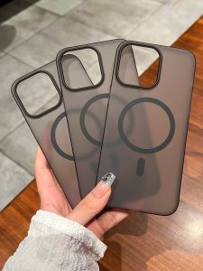 Coque rigide transparente Ultra fine et mate pour iPhone, compatible modèles 15, 14 Plus, 13, 12, 11 Pro Max, Magsafe, Charge sans fil, magnétique