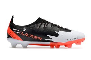 Ultra Ultimate MG Men Football Shoes World Cup Volledig gebreide waterdichte mg mannelijke voetbalschoenen Wit zwart rood