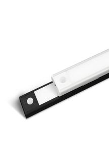 Ultradunne helderheid USB oplaadbaar kastlicht voor thuis 23 cm 40 cm Draadloze PIR-bewegingssensor LED onder kastverlichting9652282