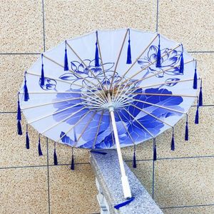 Parapluies Classique Papier Huilé Parapluie À La Main Art Chinois Pliant Durable Étanche Artisanat Parasol Pour Les Décorations De Mariage Cosplay Femmes