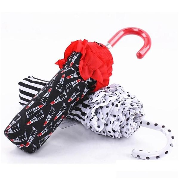 Parapluies Poignée Courbée Dentelle Parapluie Voyage Creative Pliant Uv Ensoleillé Et Pluvieux Noir Blanc Stripe Rouge À Lèvres Imprimer Cadeau Drop Deliver Dh2To