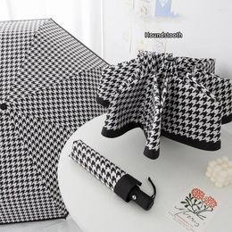 Parapluies Houndstooth Parapluie automatique Protection solaire Casual Minimaliste 1PC Résistant au vent et pliable portable