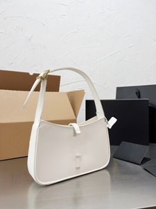 Onderarm tas 2023 zomer hobo luxe handtas vrouwen merk schoudertas lederen tas metaal vergrendeling gespoeld casual hoog materiaal goed